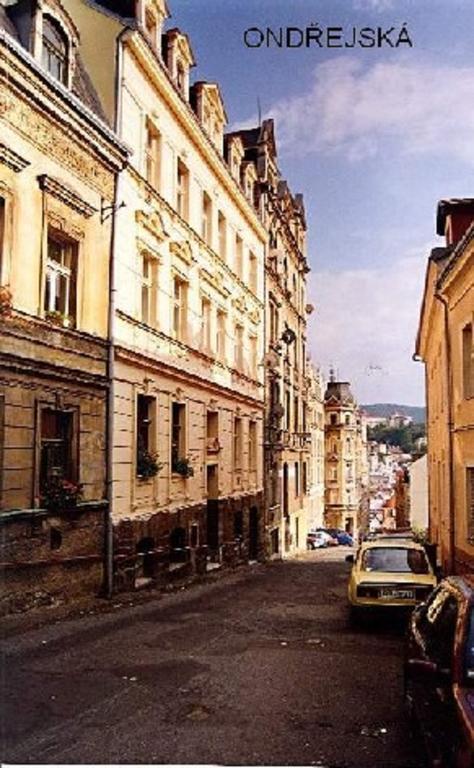 Apartman Ondrejska Κάρλοβι Βάρι Εξωτερικό φωτογραφία