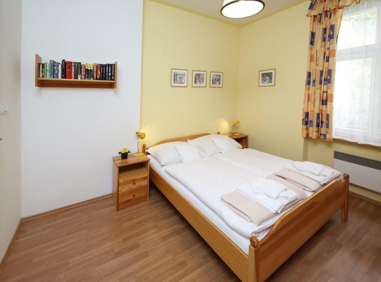 Apartman Ondrejska Κάρλοβι Βάρι Εξωτερικό φωτογραφία
